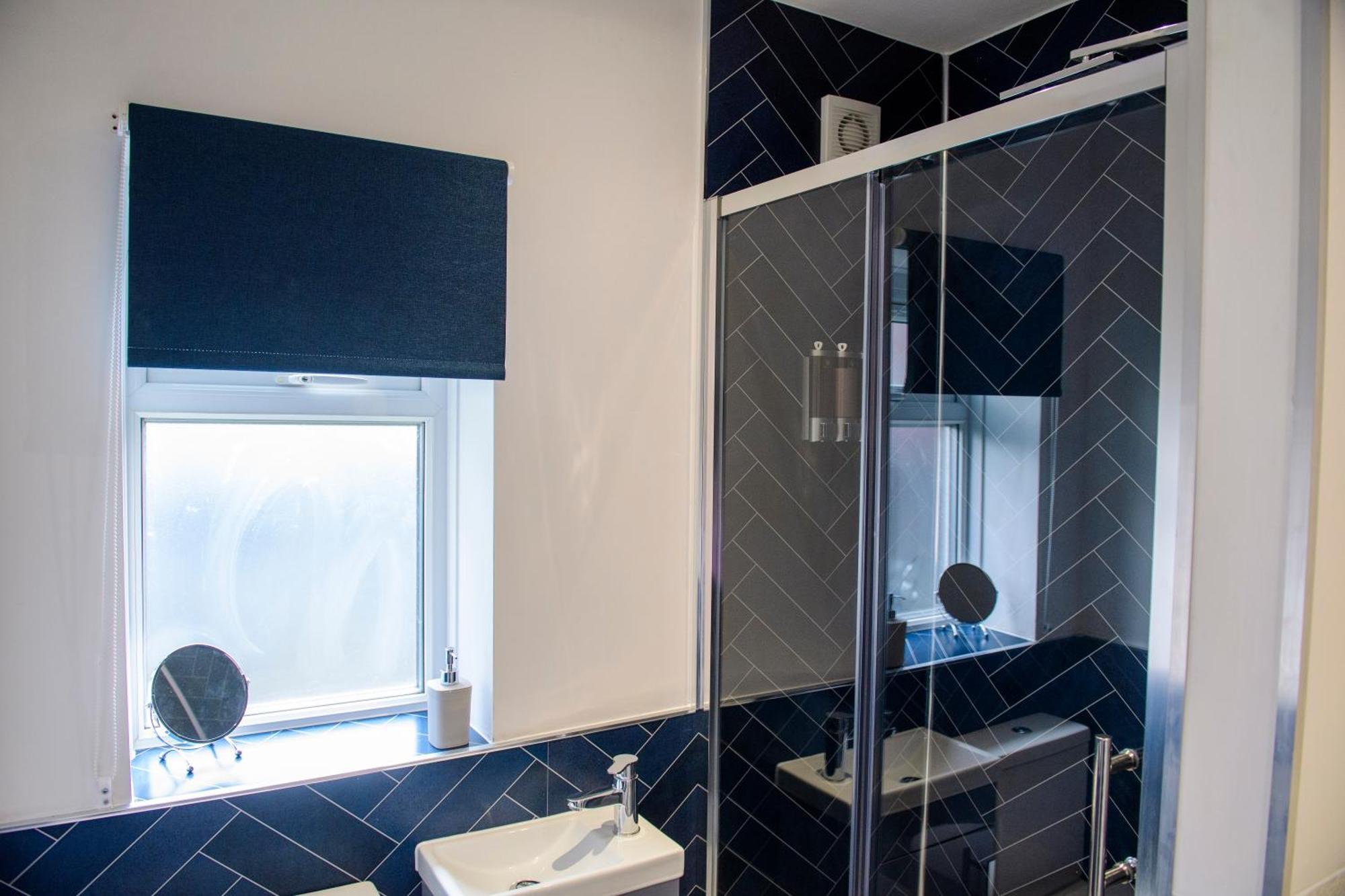 Stunning House - Sleeps 7 - 5 Mins Walk To Lincoln High Street - Parking - Wifi Villa Exterior photo